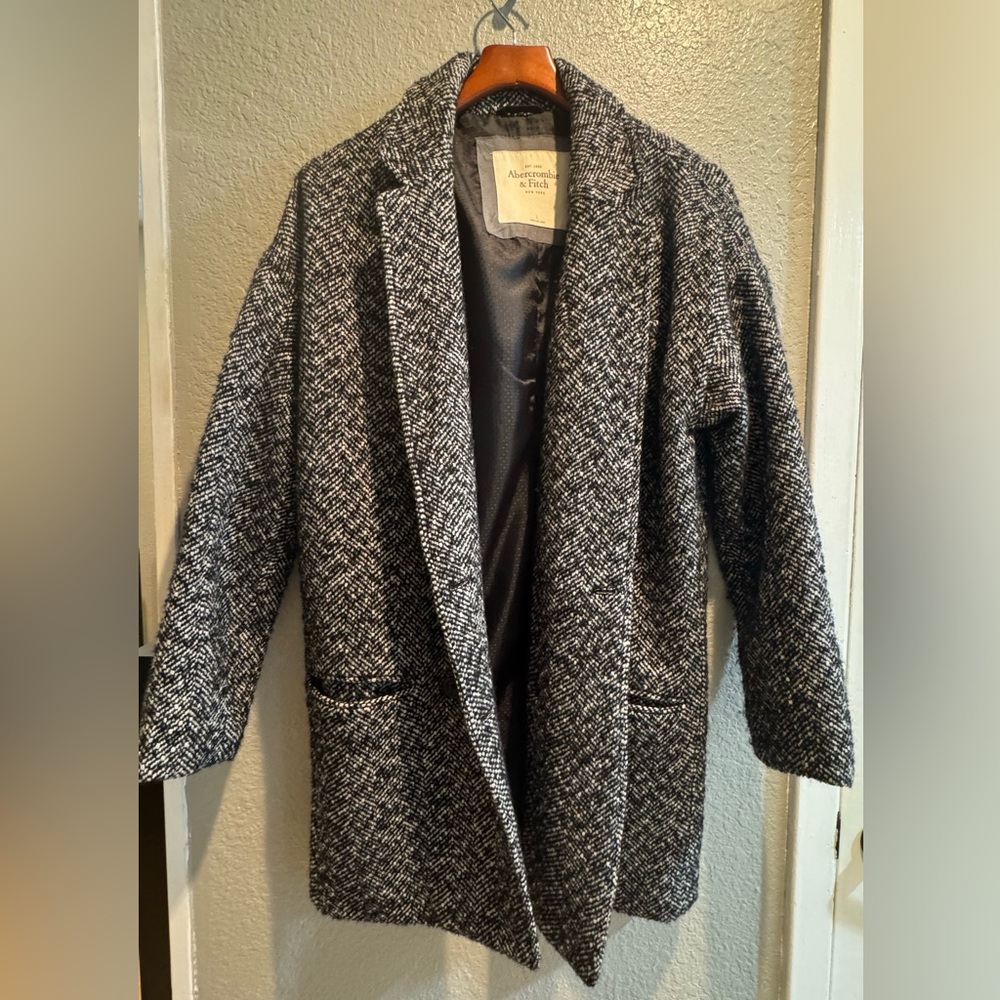 Abercrombie & Fitch Black and White Wool Blend Coat | Sz L